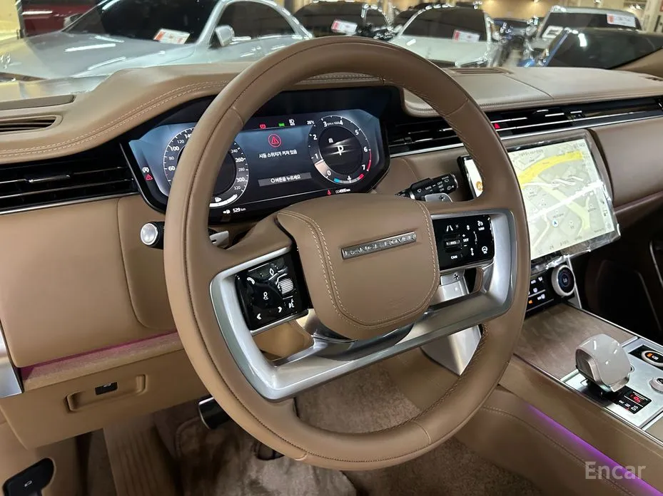 Land Rover Range Rover 2022 P530 SV Long Wheel Base