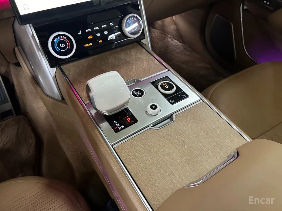 Land Rover Range Rover 2022 P530 SV Long Wheel Base