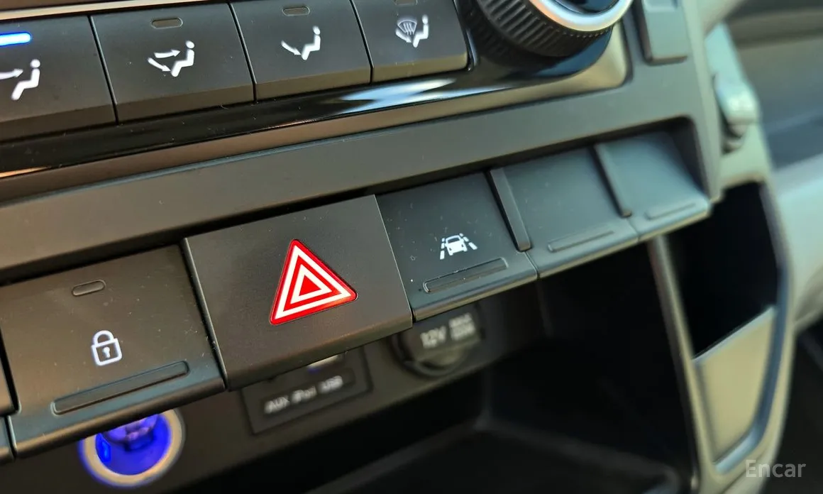 Hyundai Solati 2015 15-seater