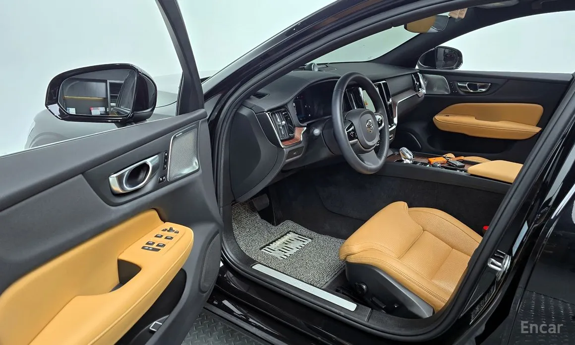 Volvo S60 2019 B5 Ultimate Bright