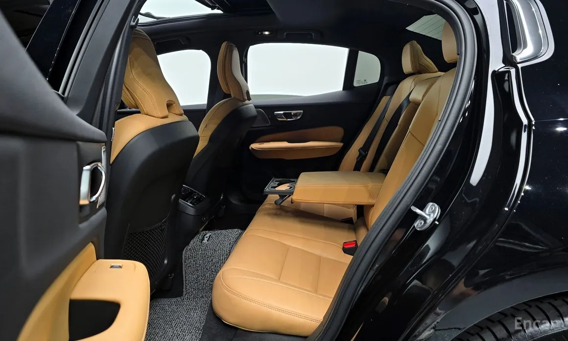 Volvo S60 2019 B5 Ultimate Bright