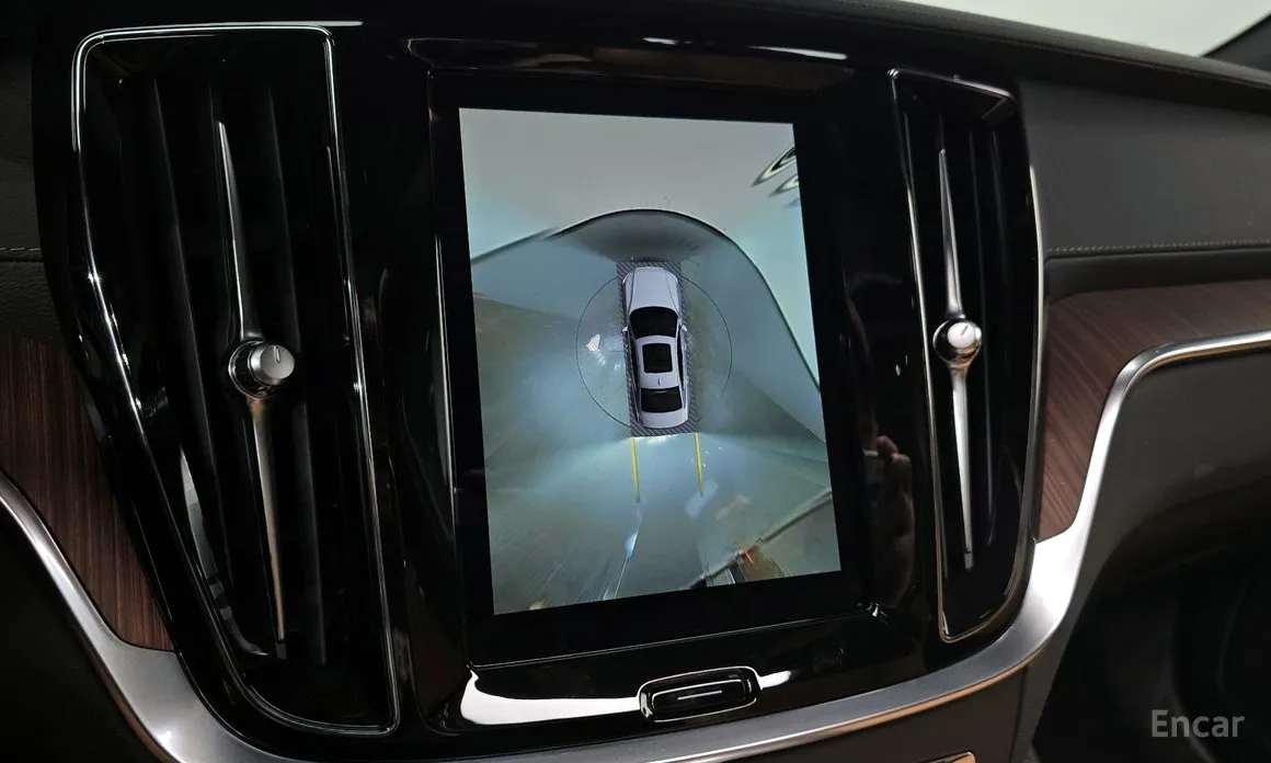 Volvo S60 2019 B5 Ultimate Bright