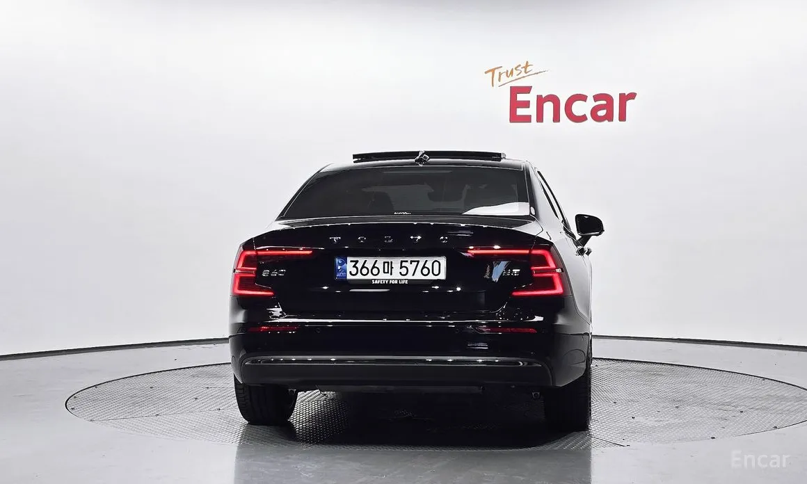 Volvo S60 2019 B5 Ultimate Bright