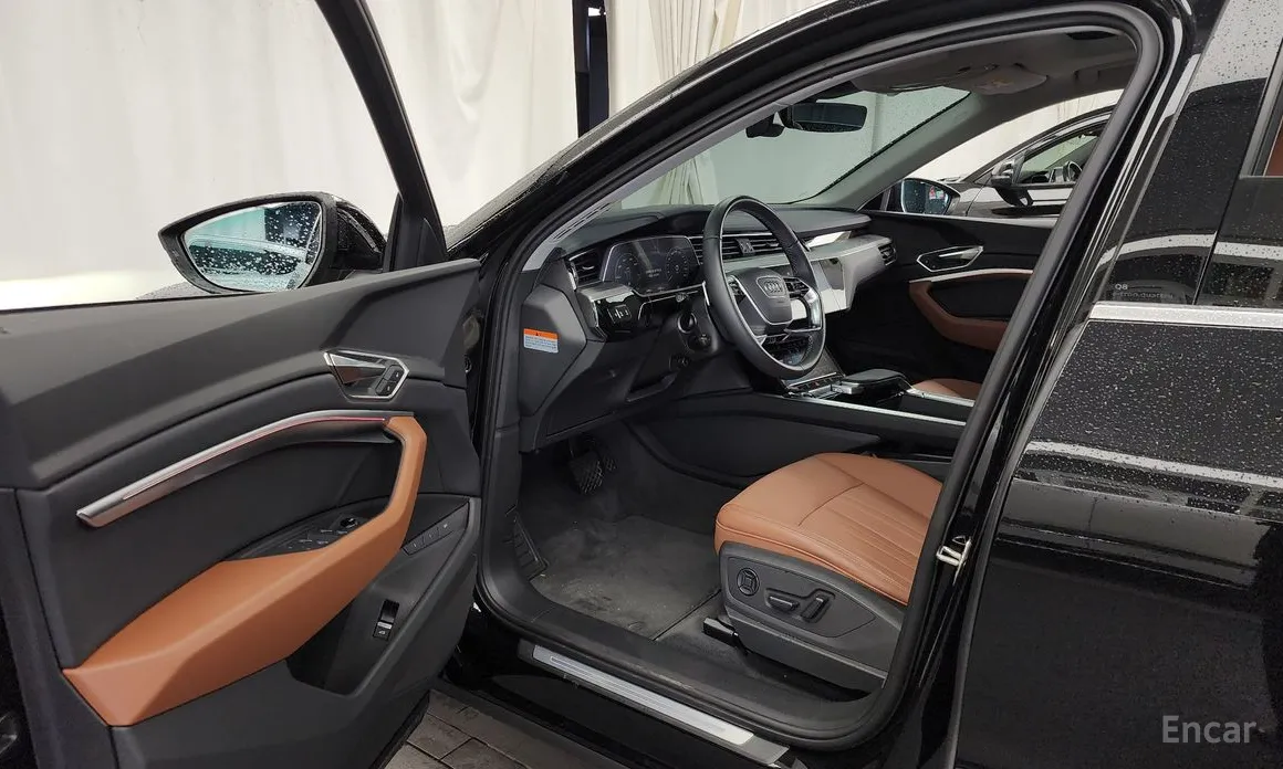 Audi Q8 e-tron 2024 50 Quattro