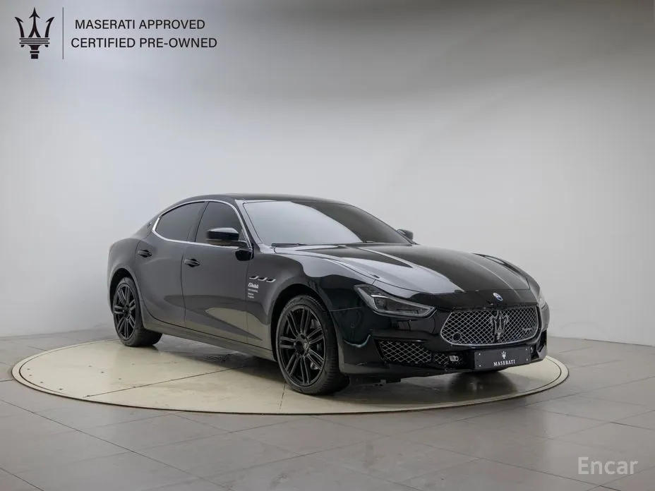 Maserati Ghibli 2013 2.0 Fragment Edition