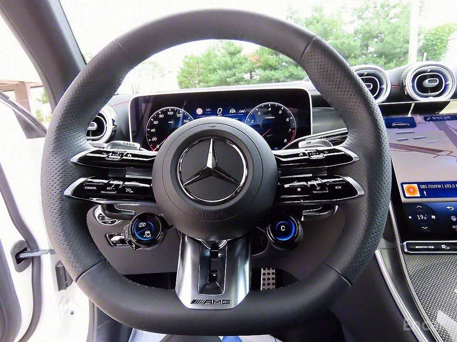 Mercedes-Benz GLC-Class 2023 AMG GLC43 4MATIC