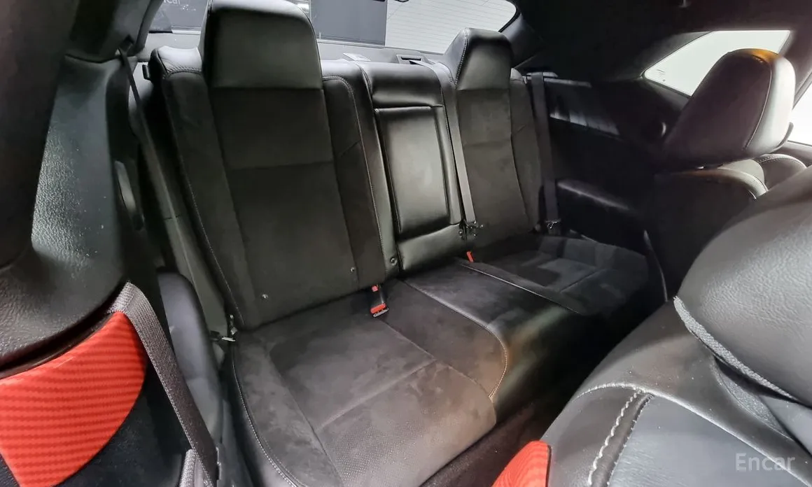 Dodge Challenger 1978 5.7