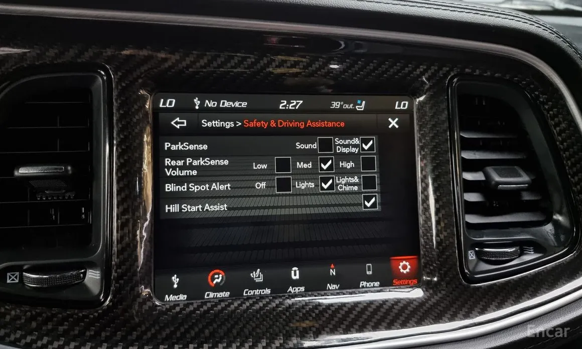 Dodge Challenger 1978 5.7