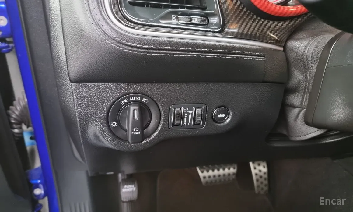 Dodge Challenger 1978 5.7