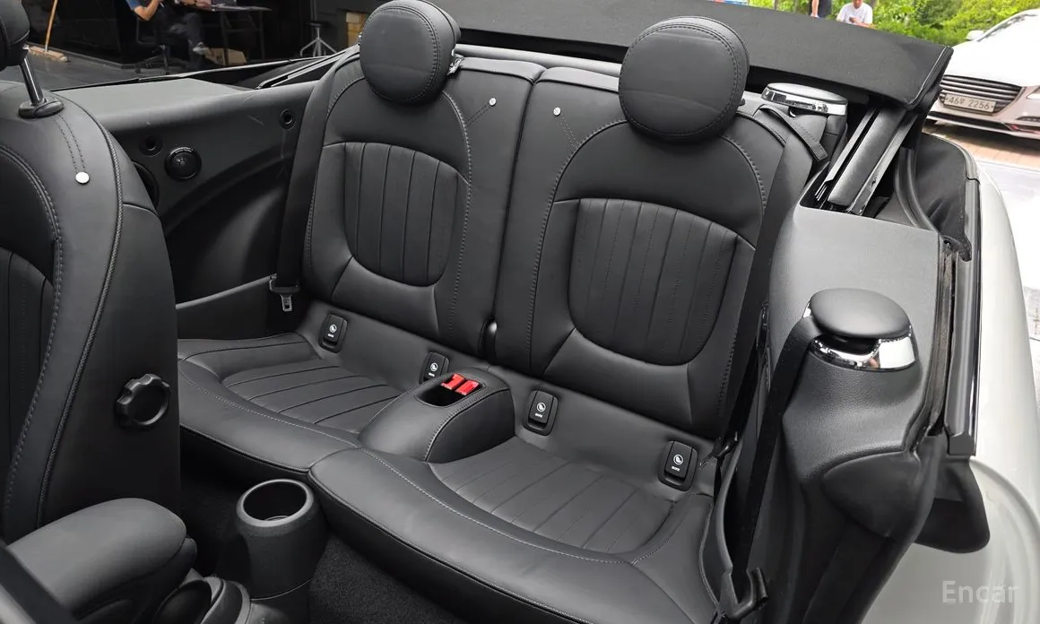 Mini Cooper Convertible 2001 Seaside Edition