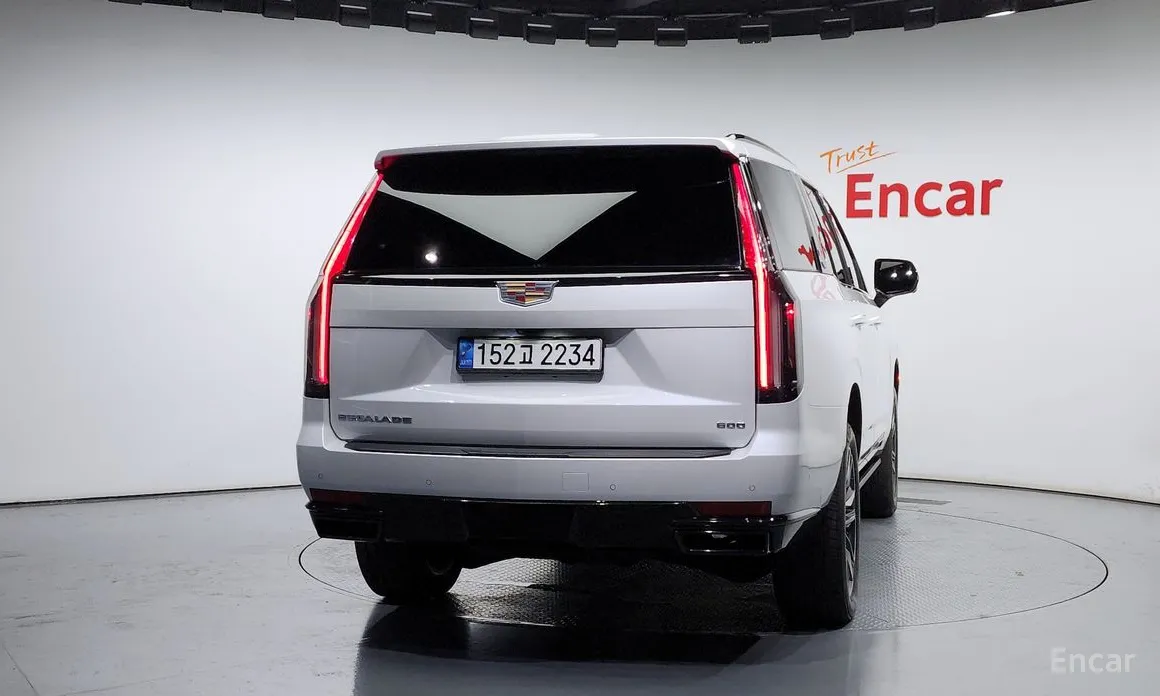 Cadillac Escalade 2021 6.2