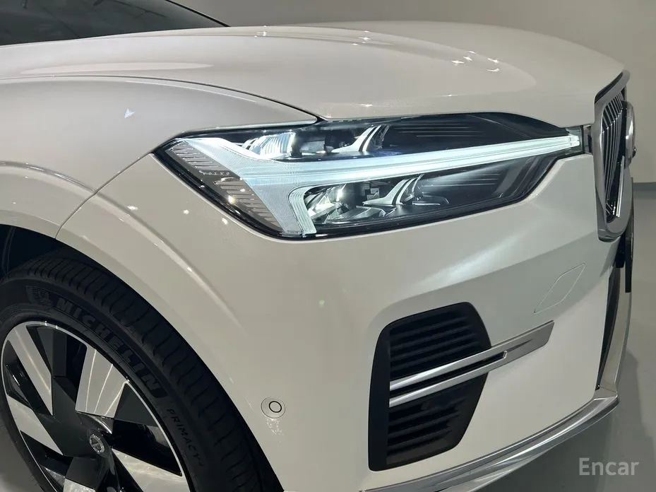 Volvo XC60 2017 T8 Ultra Bright