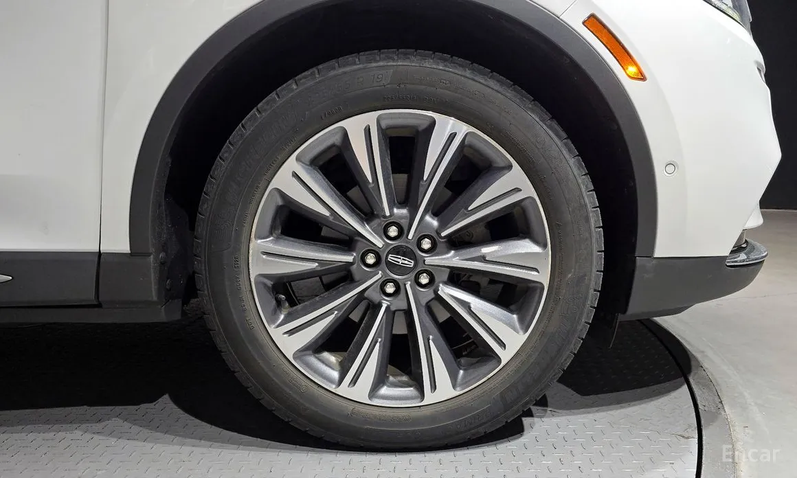 Lincoln Corsair 2020 2.0 Reserve AWD