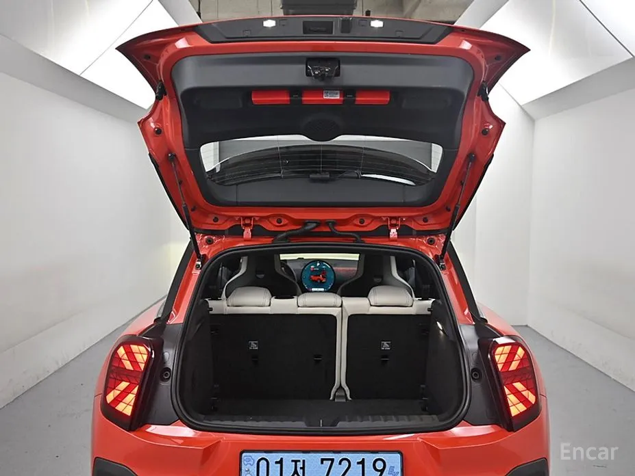 Mini Aceman 2025 SE Favoured