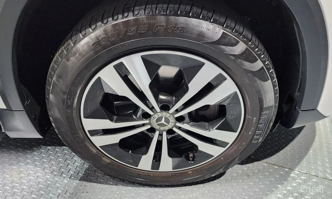 Mercedes-Benz GLA-Class 2020 GLA220