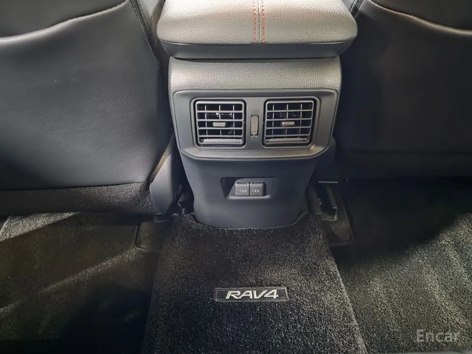 Toyota RAV4 2019 2.5 4WD PHEV XSE