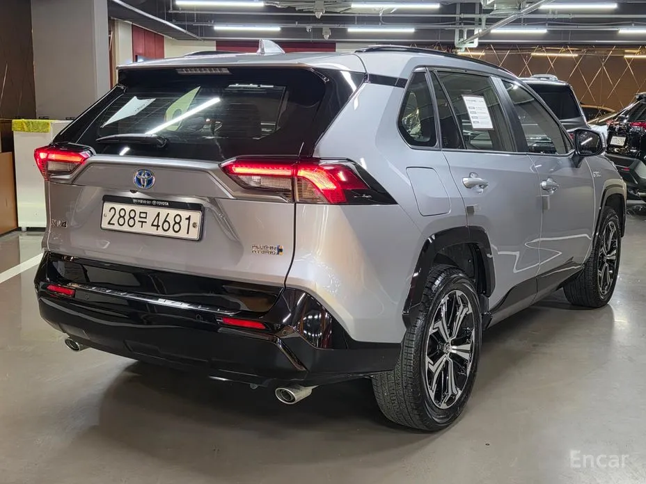 Toyota RAV4 2019 2.5 4WD PHEV XSE