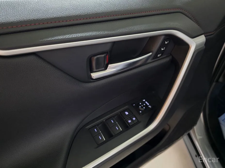 Toyota RAV4 2019 2.5 4WD PHEV XSE