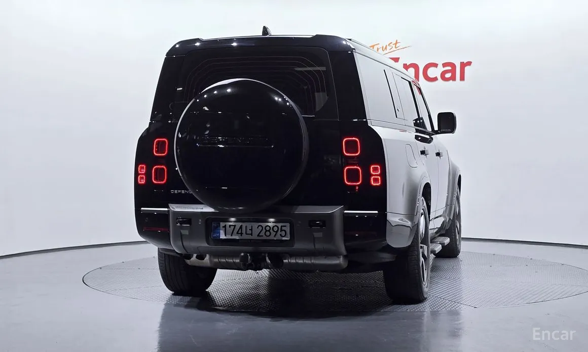 Land Rover Defender 2020 130 D300 X-Dynamic HSE