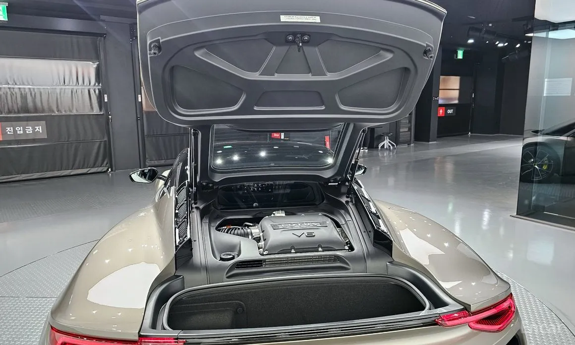 Lotus Emira 2021 3.5