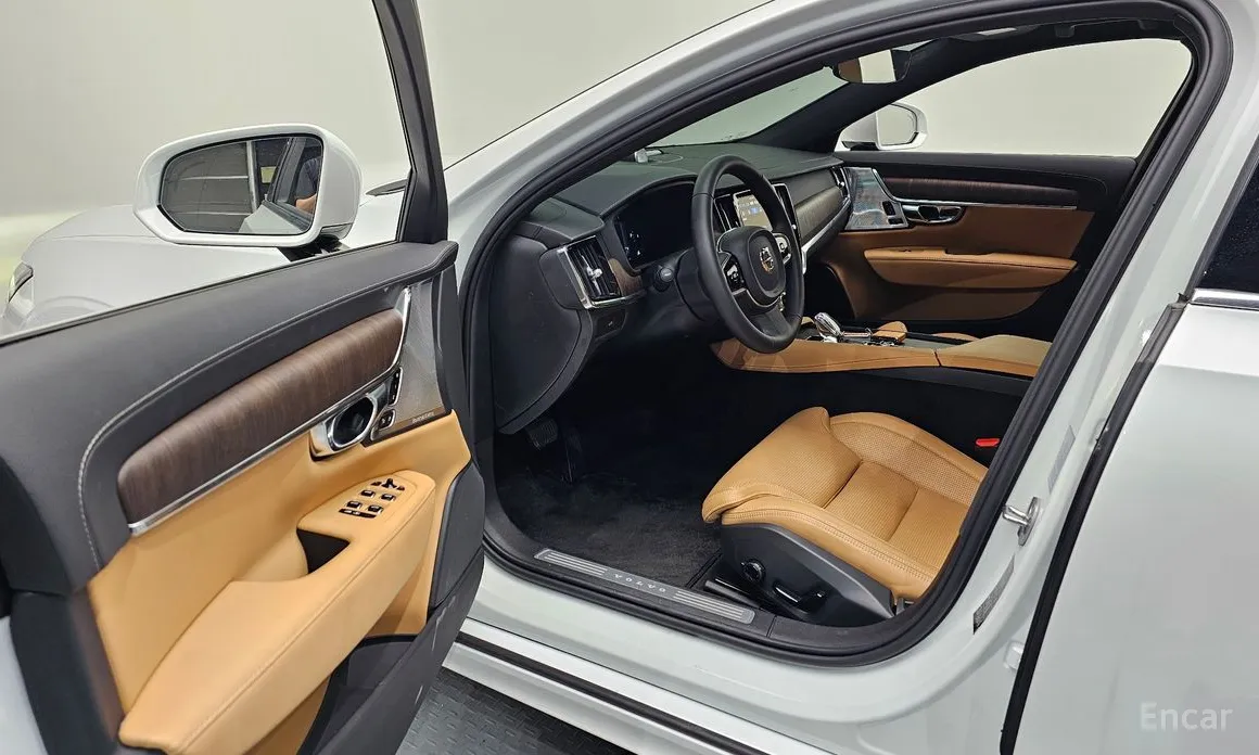 Volvo S90 2016 B6 AWD Ultra Bright