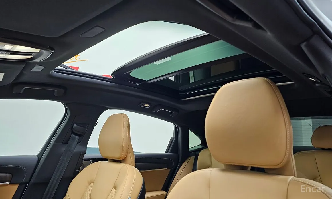 Volvo S90 2016 B6 AWD Ultra Bright