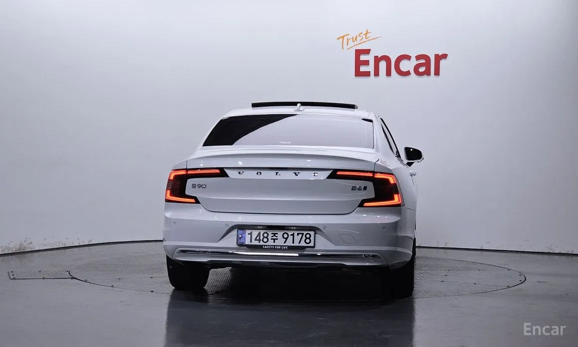 Volvo S90 2016 B6 AWD Ultra Bright