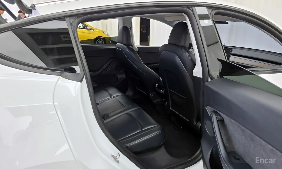 Tesla Model Y 2020 Standard Range