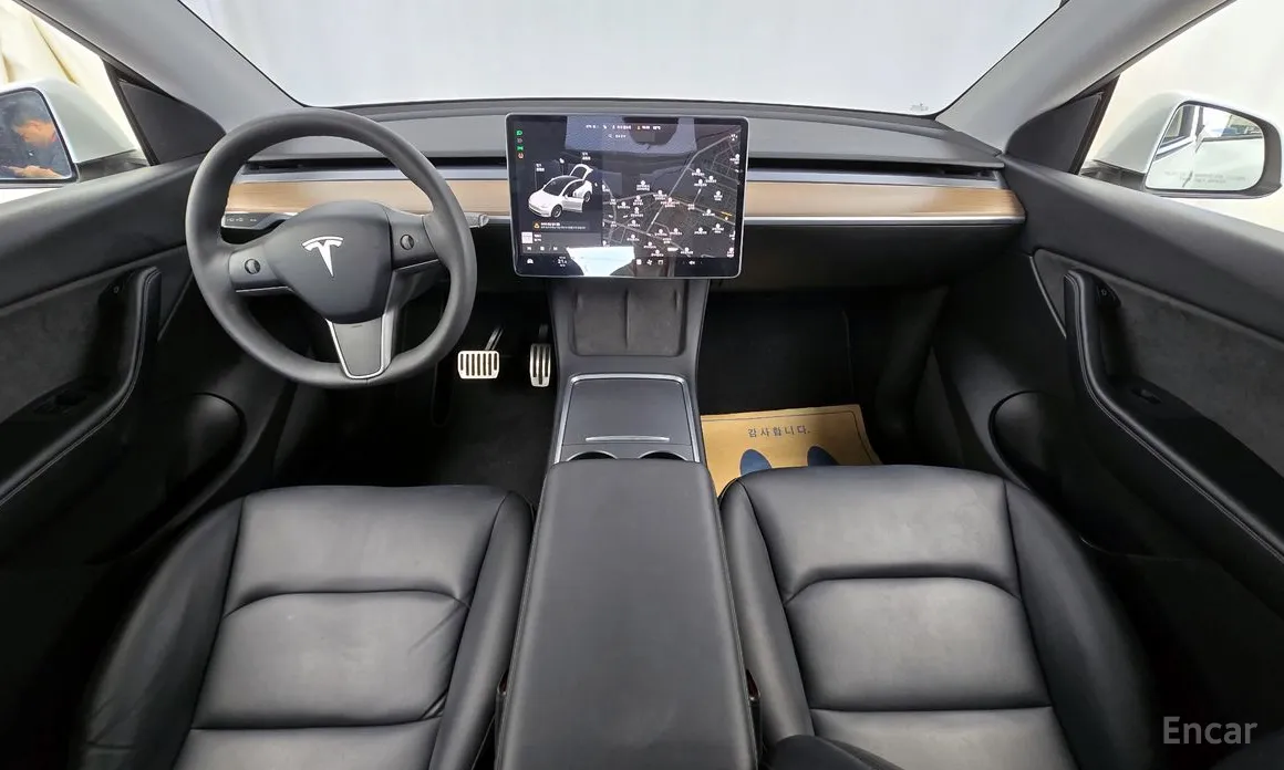 Tesla Model Y 2020 Standard Range