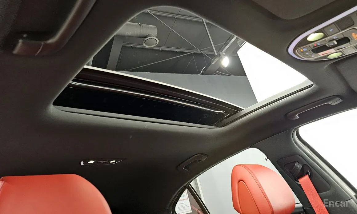 Genesis G70 2022 Gasoline 2.5T 4WD