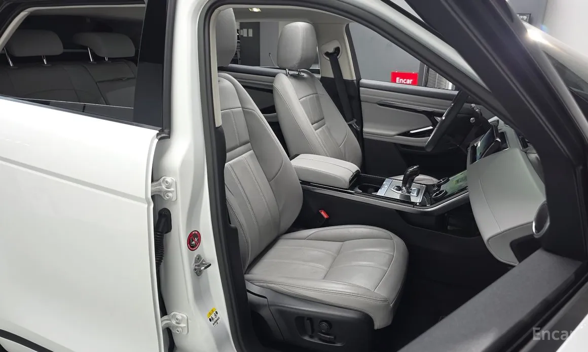 Land Rover Range Rover Evoque 2019 P250 SE