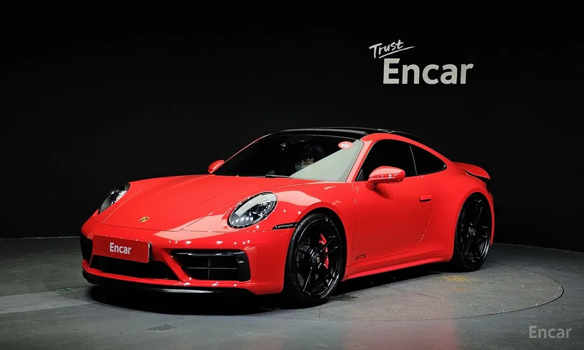Porsche 911 2019 Carrera 4 GTS