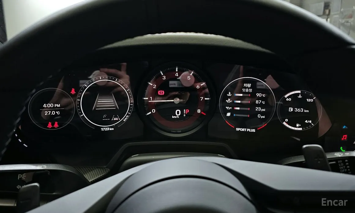 Porsche 911 2019 Carrera 4 GTS