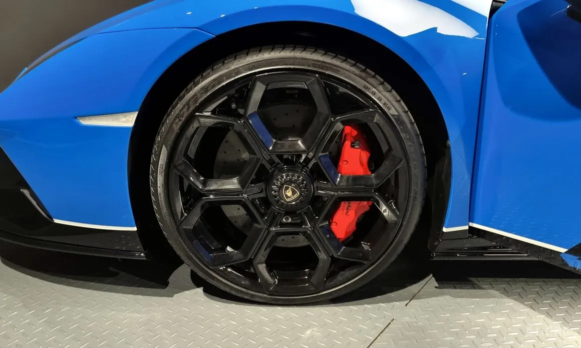 Lamborghini Huracan 2014 LP640-4 EVO Spyder