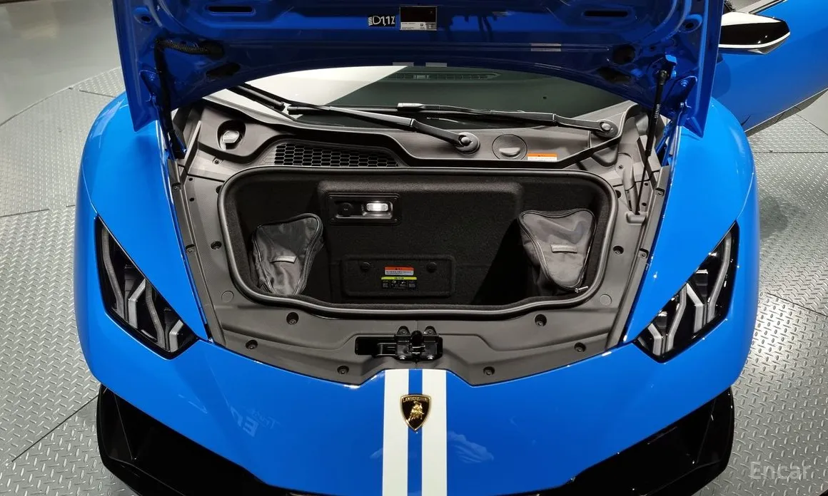 Lamborghini Huracan 2014 LP640-4 EVO Spyder