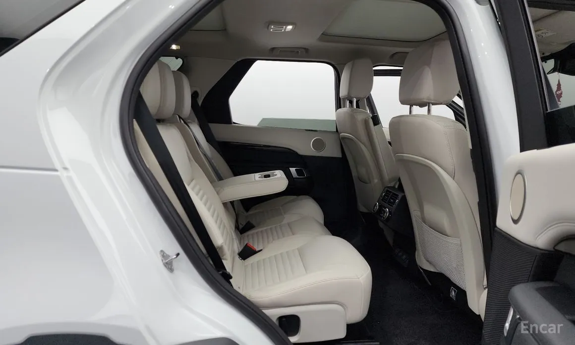 Land Rover Discovery 2017 2.0 P300 S