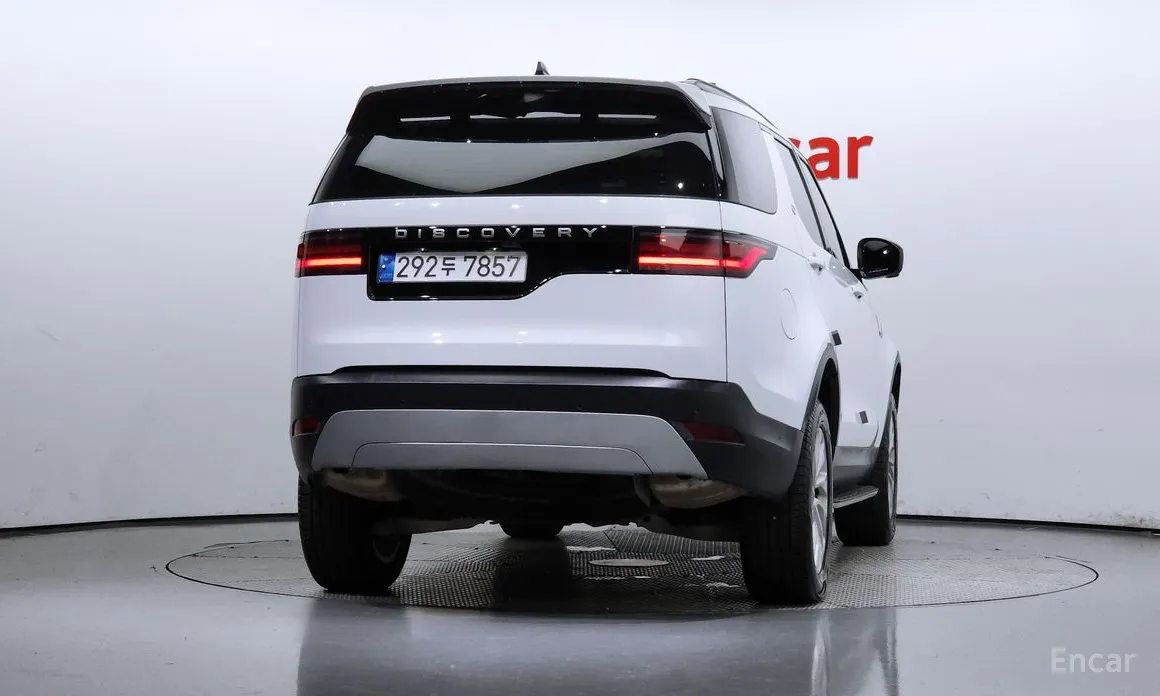 Land Rover Discovery 2017 2.0 P300 S