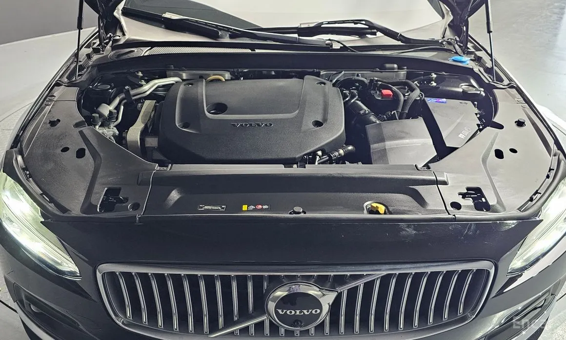 Volvo S90 2016 B6 AWD Ultimate Bright