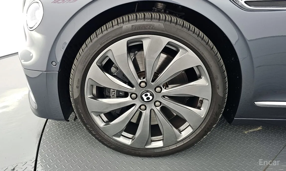 Bentley Flying Spur 2020 4.0