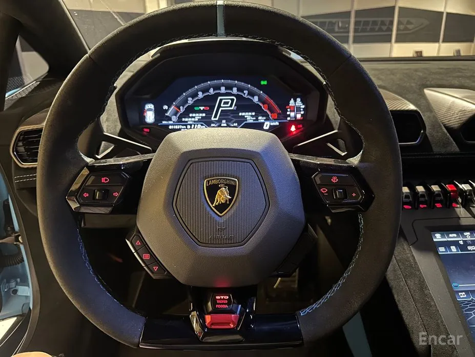Lamborghini Huracan 2014 LP640-2 STO