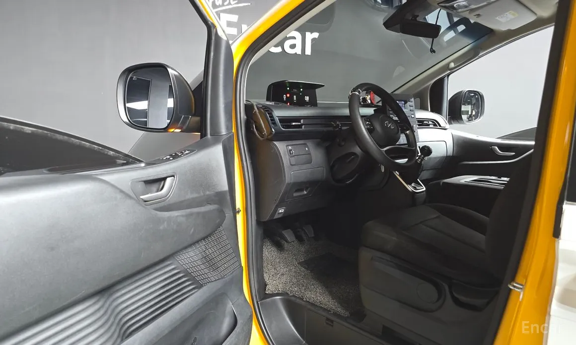 Hyundai Staria 2021 Tourer 11-Seater