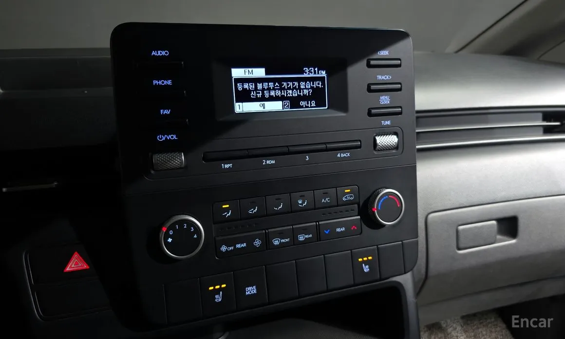 Hyundai Staria 2021 Tourer 11-Seater