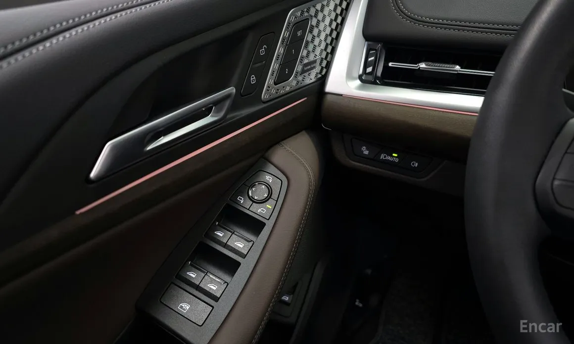 BMW 2 Series 2022 220i Luxury