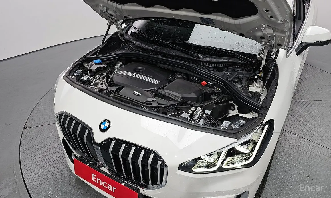 BMW 2 Series 2022 220i Luxury