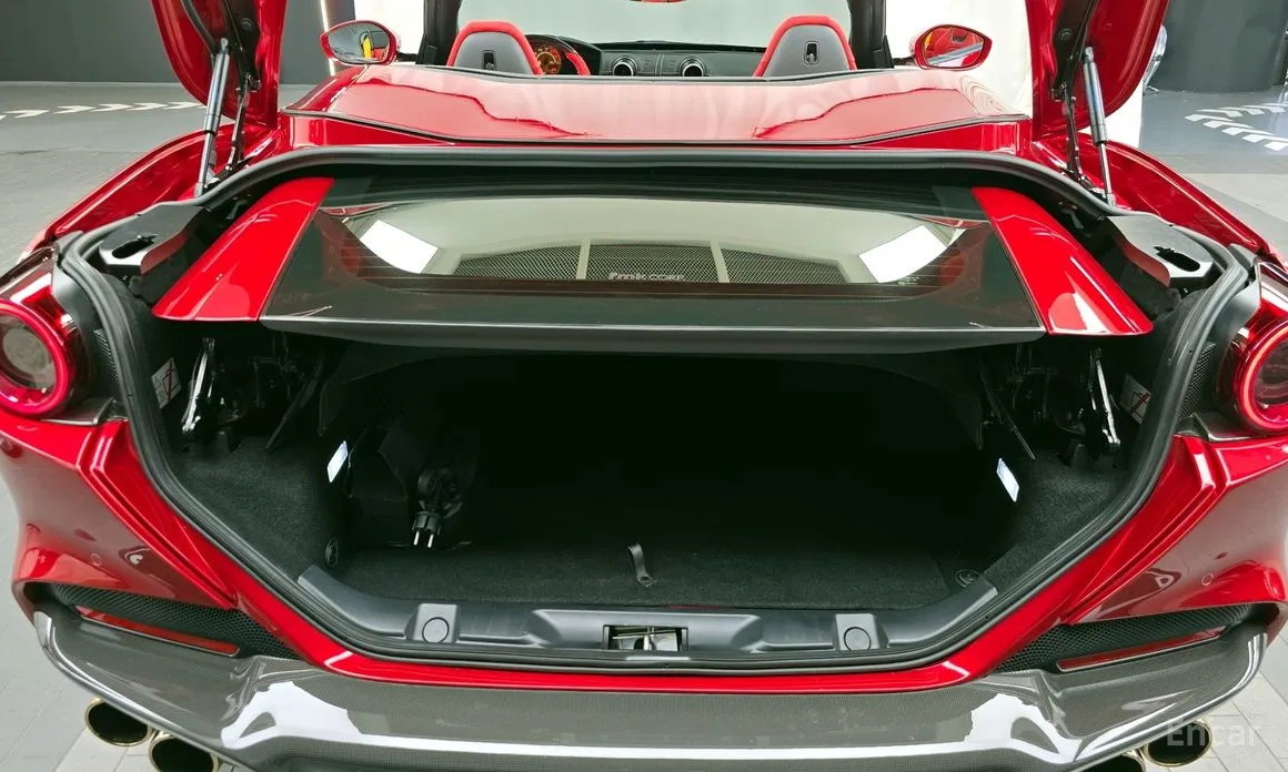 Ferrari Portofino 2018 M 3.9 V8