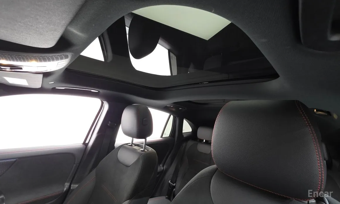 Mercedes-Benz GLA-Class 2020 GLA250 4MATIC