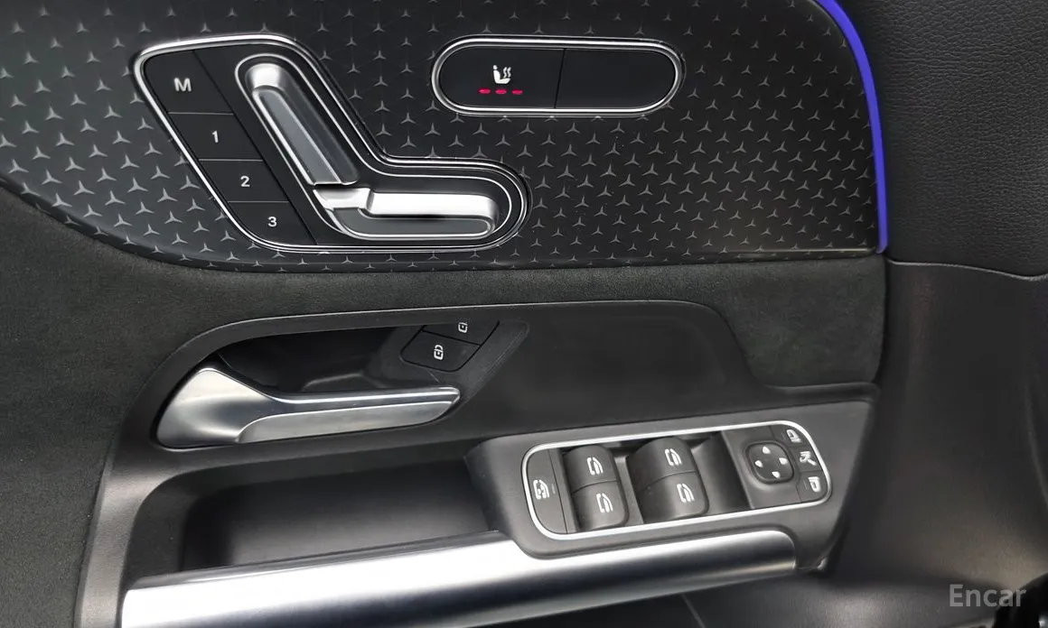 Mercedes-Benz GLA-Class 2020 GLA250 4MATIC