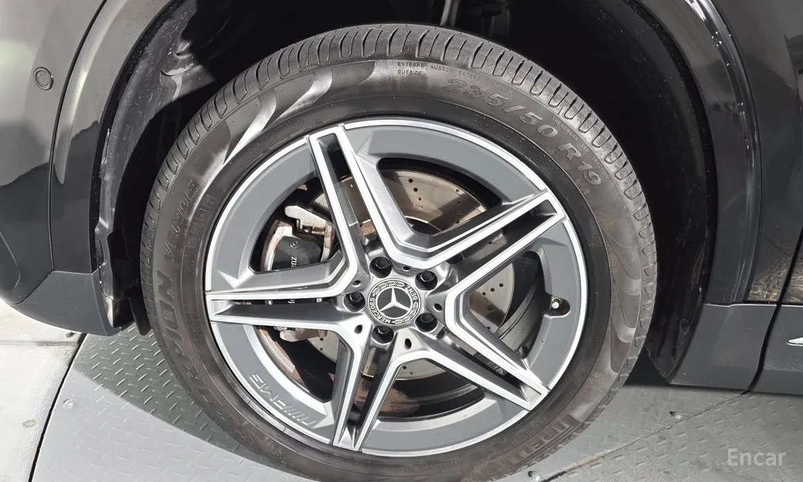 Mercedes-Benz GLA-Class 2020 GLA250 4MATIC