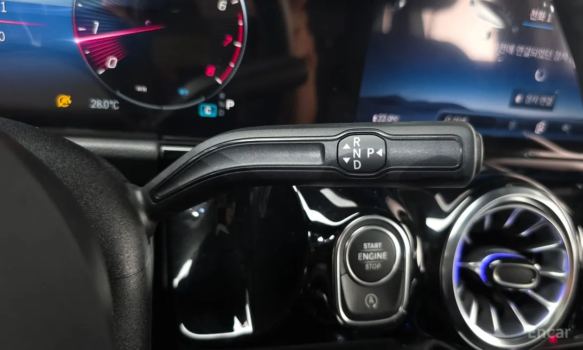 Mercedes-Benz GLA-Class 2020 GLA250 4MATIC