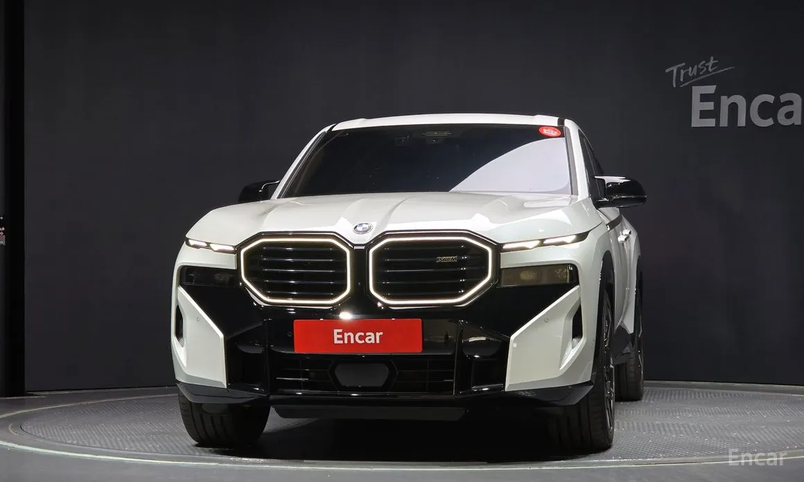 BMW XM 2023 4.4